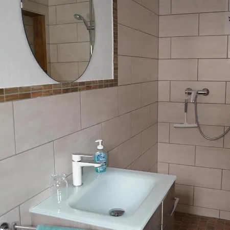 Appartement Felten In *